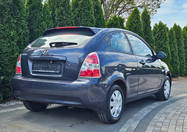 Hyundai Accent cena 6400 przebieg: 200000, rok produkcji 2008 z Ełk małe 211